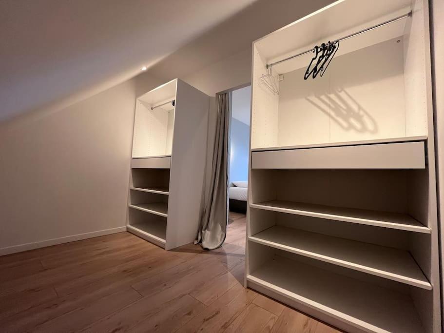 Le Saint Pierre Grand Duplex Hyper Centre, Port Caenアパートメント エクステリア 写真