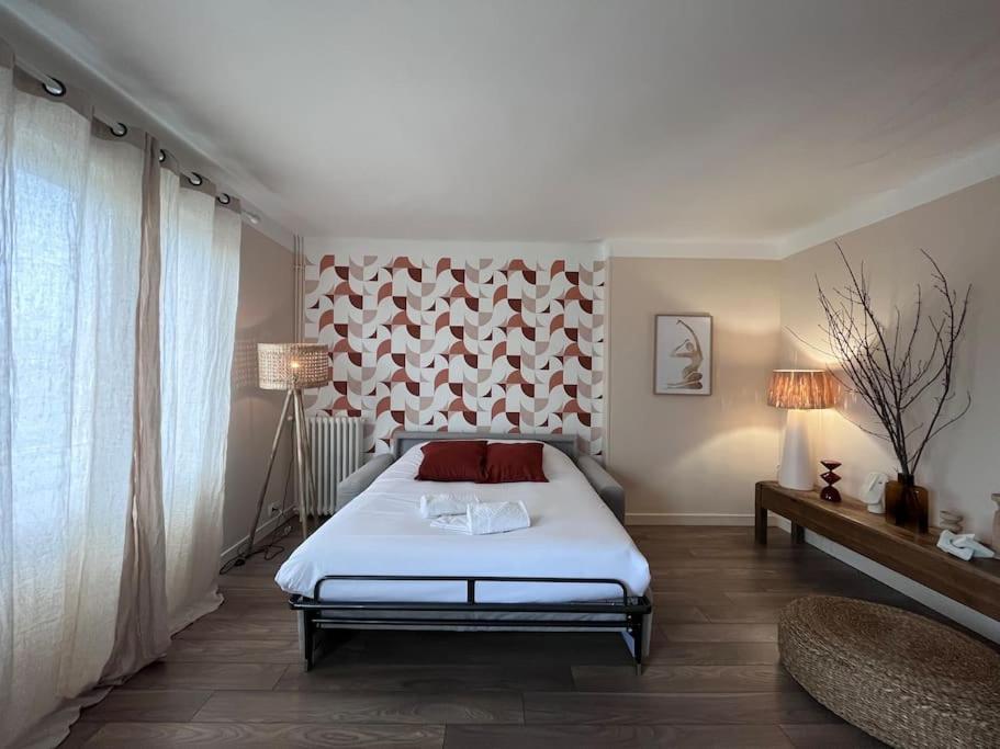 Le Saint Pierre Grand Duplex Hyper Centre, Port Caenアパートメント エクステリア 写真